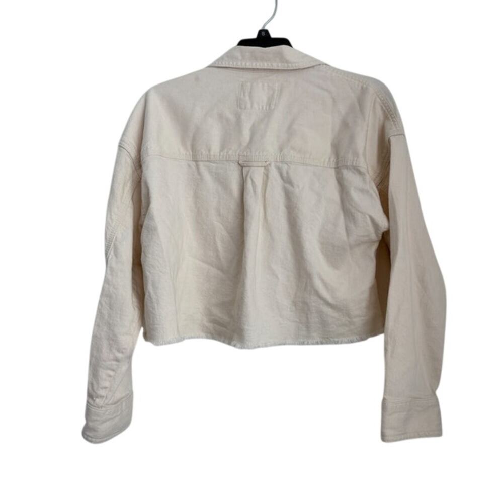 AE Womens Cream Cropped Denim Button-Up Shirt/Shacket Size XS/S - Picture 3 of 6